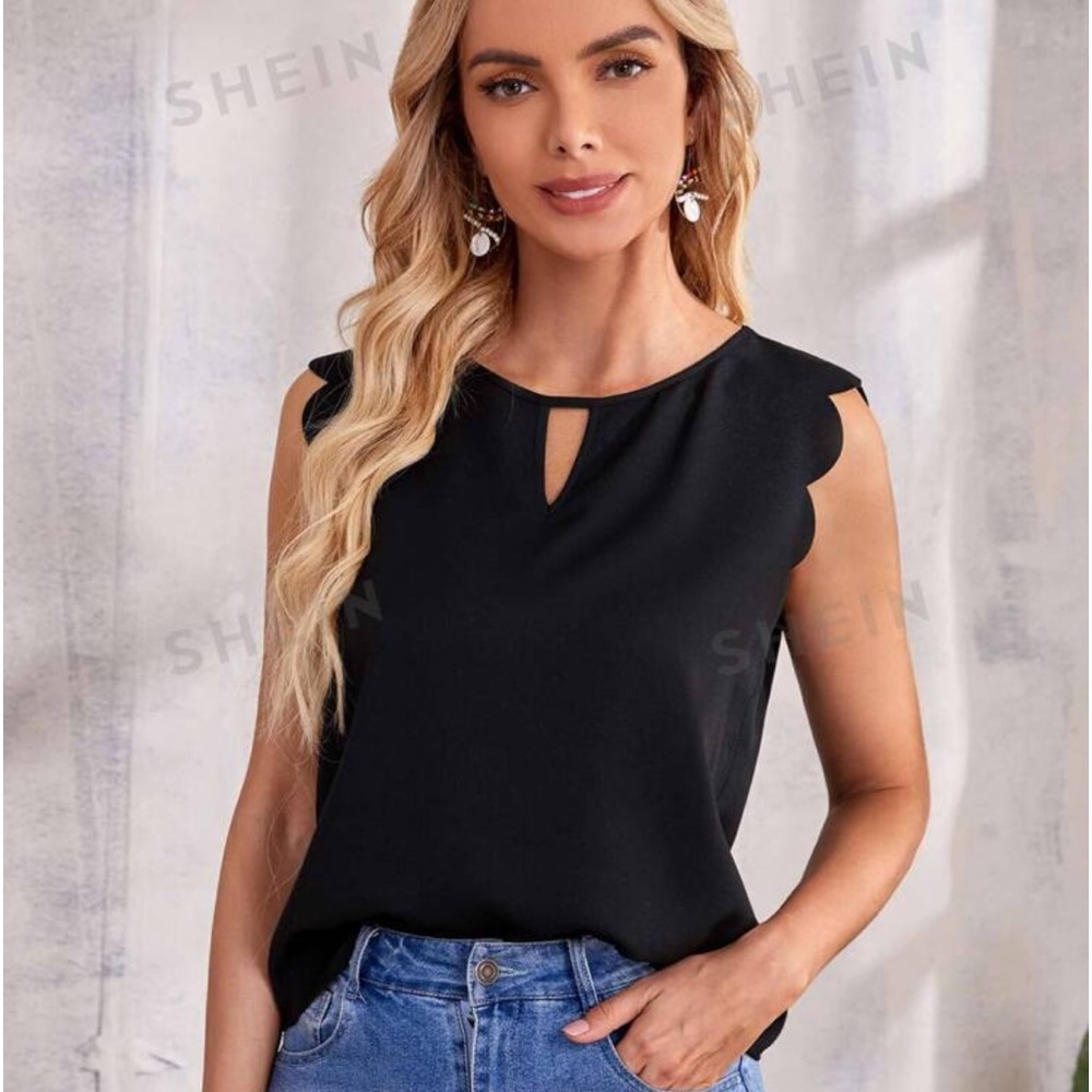 Scalloped Tank